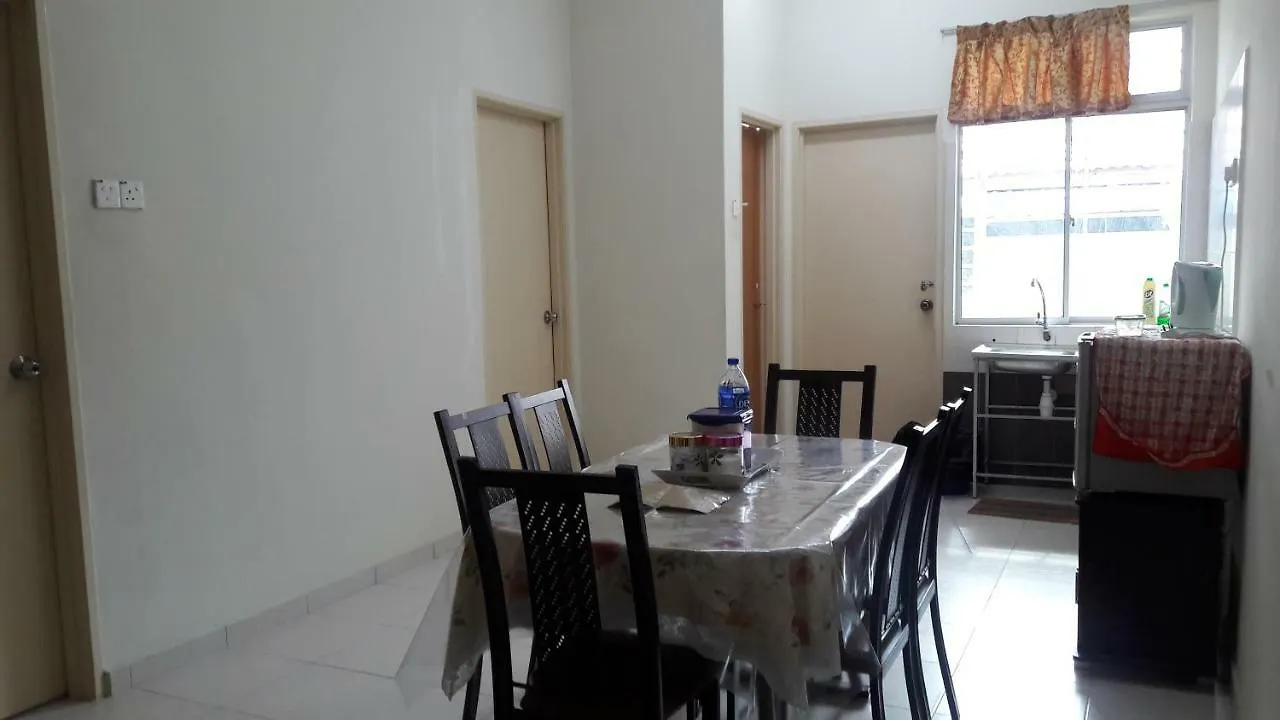 Homestay Murah Melaka Melayu Sahaja 0*, Malacca